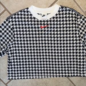 Nike Houndstooth Crop Top